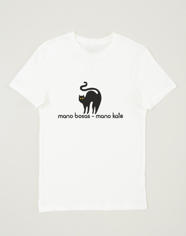 Mano bosas - mano katė